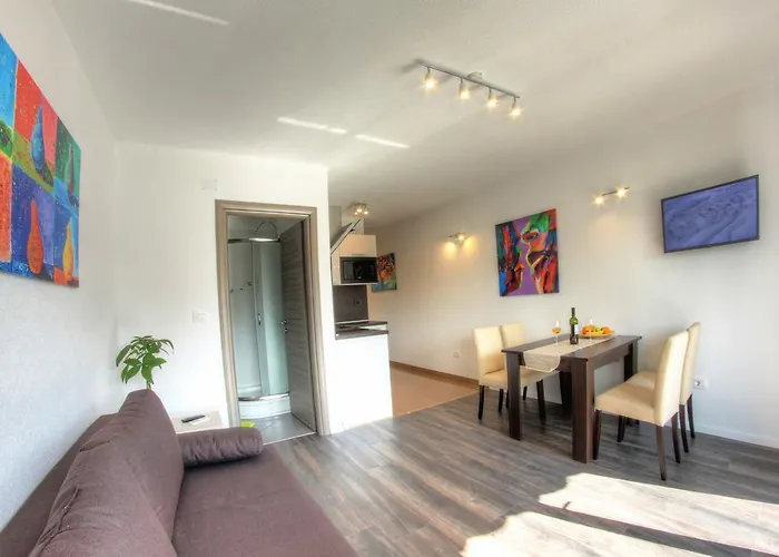 Apartments Nebuloza